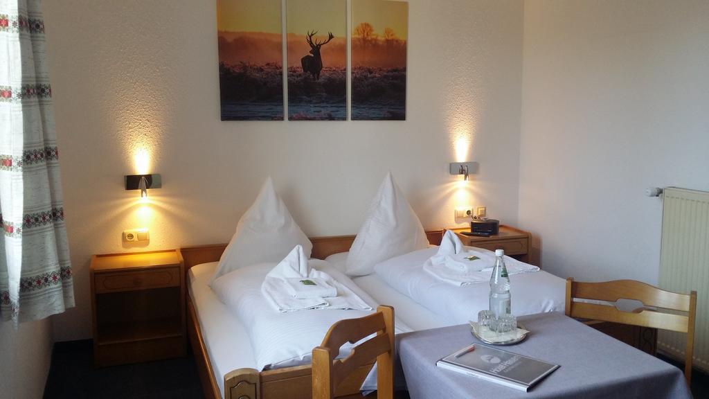 Hotel Hasen Kaufbeuren Allgaeu Bilik gambar