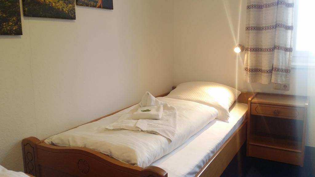 Hotel Hasen Kaufbeuren Allgaeu Bilik gambar